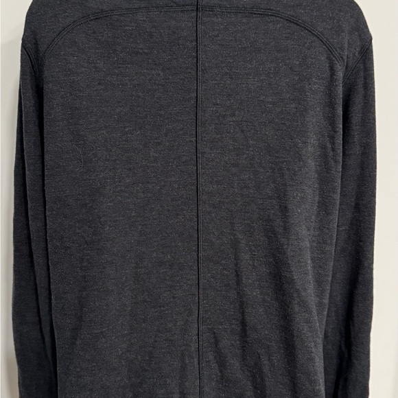 Lululemon In A Cinch Long Sleeve Tee 🖤 REVERISBLE - Picture 10 of 14